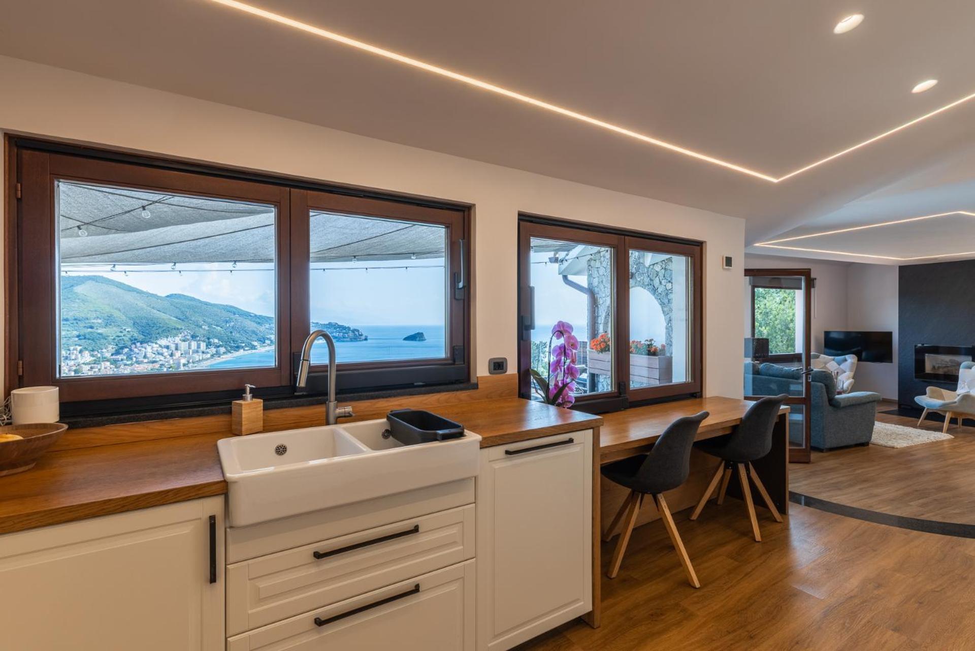 Spettacolare Vista Isola Terrazza E Idromassaggio Vila Noli Exterior foto