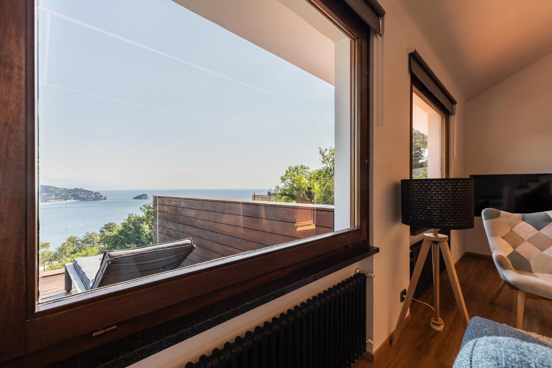 Spettacolare Vista Isola Terrazza E Idromassaggio Vila Noli Exterior foto